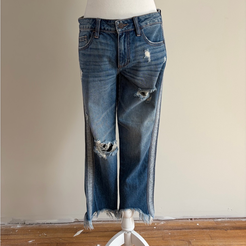 NWT Hidden Bailey Slim Boyfriend Distressed Uneven Hem Jeans 26